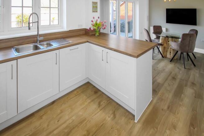 Kitchen / Diner