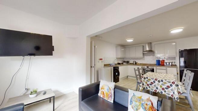 5 bed Terraced for sale Image 6