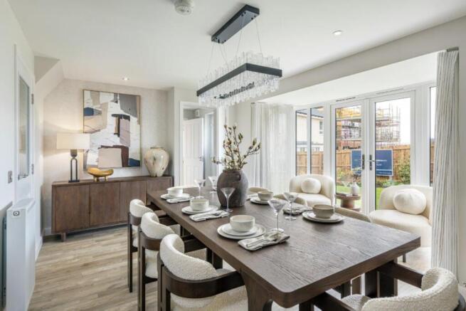 Dining space in 4 bed detached home