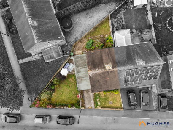 3 bed Semi-Detached for sale Image 2