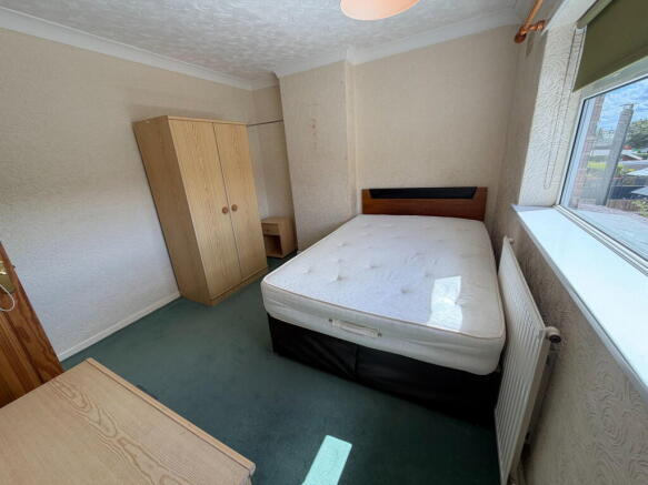 3 bed Terraced for sale Image 9