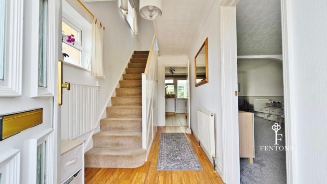 Totlands Drive, Clacton-On-Sea photo 4