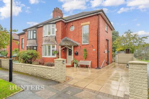 Green Lane, Garden Suburbs, Oldham