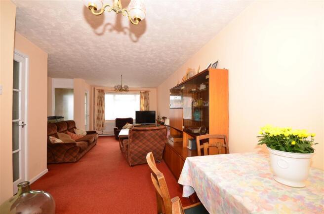 Lounge/Diner