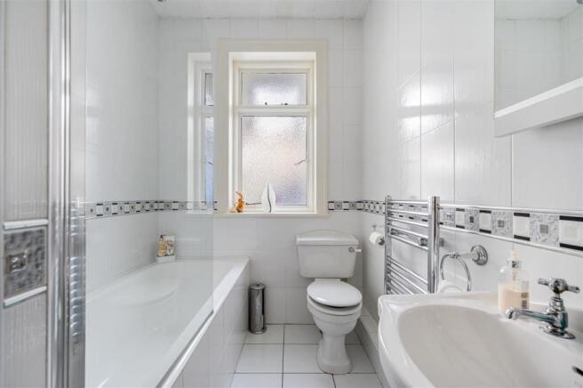 Chapel Lane Bathroom