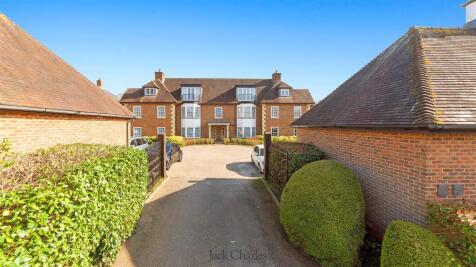 Long Mill Lane, Sevenoaks - Chain Free