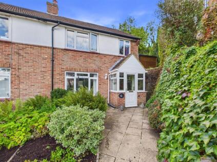 Benham Close, Coulsdon
