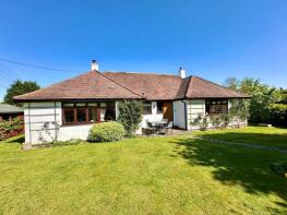 Backsettown Farmstead, Furners Lane, Henfield BN5 9HS