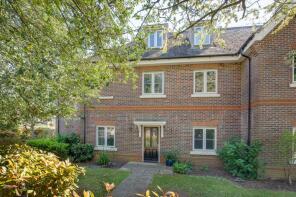 1, Fernlea Gardens, Straight Bit, High Wycombe HP10 9LT