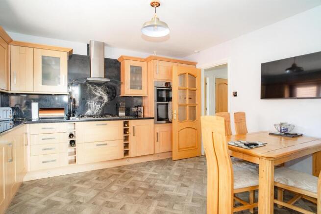 Kitchen/Breakfast