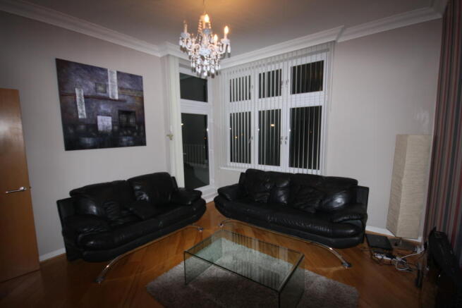 Lounge 1