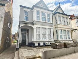 Flat 4, 76, York Road, Southend-on-sea SS1 2BY