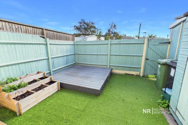 Gainsborough Road, Epsom, Surrey, KT19 photo 2