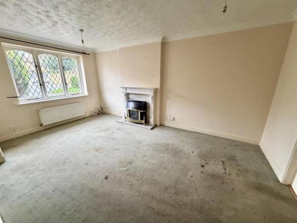 Bramleys Estate Agents - The Coppice - Mirfield (8