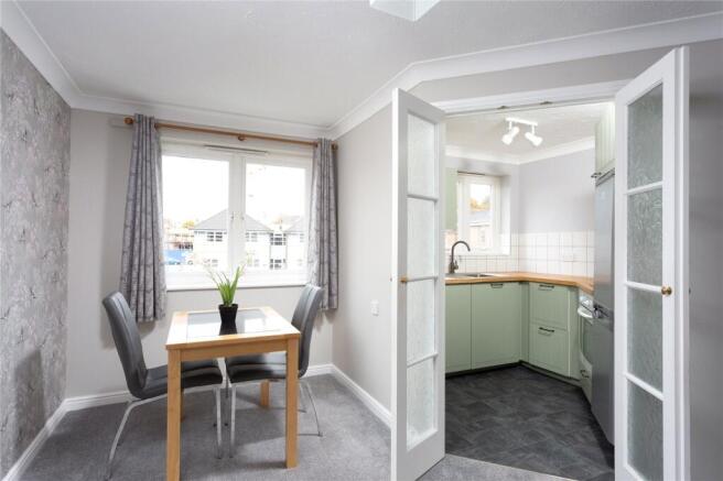1 bed Retirement Property for sale Image 6