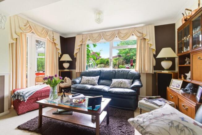House in St Albans, Jersey Farm, Sandridge - More