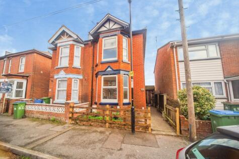 Grove Road, Southampton, SO15