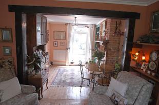 Dining rm f sitting