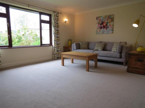 Lounge: