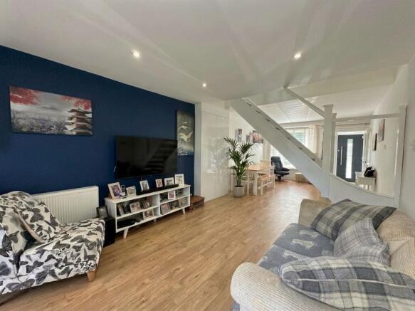 Lounge/dining room