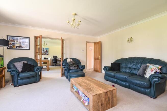 Lounge 2
