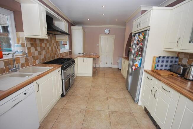 Kitchen/Breakfast