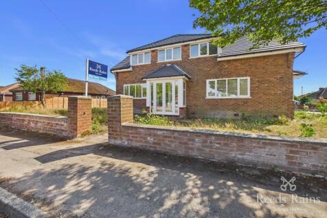 Greenhythe Road, Heald Green, Cheadle, Greater Manchester, SK8