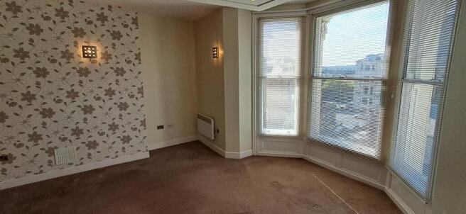 1 bed Flat for sale Image 10