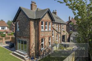 1, Victoria Avenue, Liverpool L23 8UH