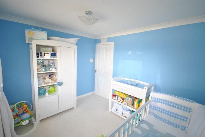 BEDROOM 2