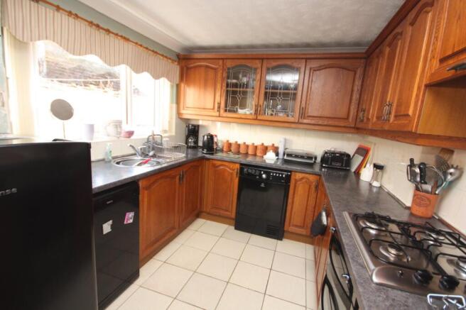 3 bed Terraced for sale Image 8