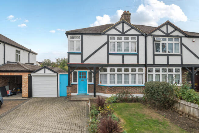 3-bed semi-detached on Oakfield Gardens, Beckenham, Kent, BR3, £650,000
