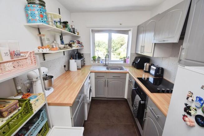 c7b974bb-Kitchen