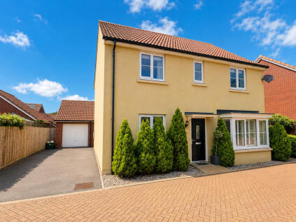 Meadow Brown Close, Thornbury, BS35