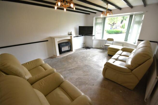 FAMILY LOUNGE