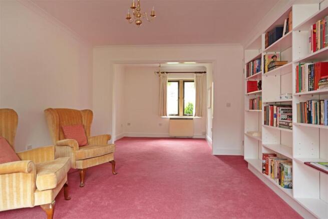 11 Manor Court fpz17