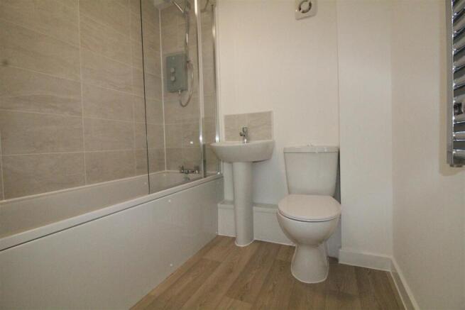 2 bed Apartment for sale Image 7