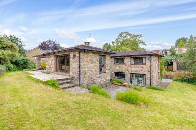 4 bed Detached for sale Image 12