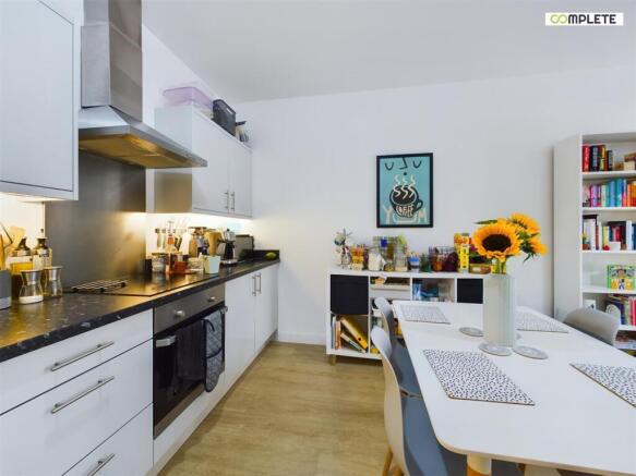 CAM01231G0-PR0038-STILL026