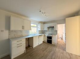 24, Close Lea, Brighouse HD6 3AR