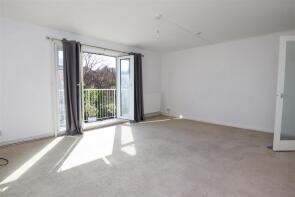 Flat 7, 65 Royal Court, St Helens Road, Hastings TN34 2LP