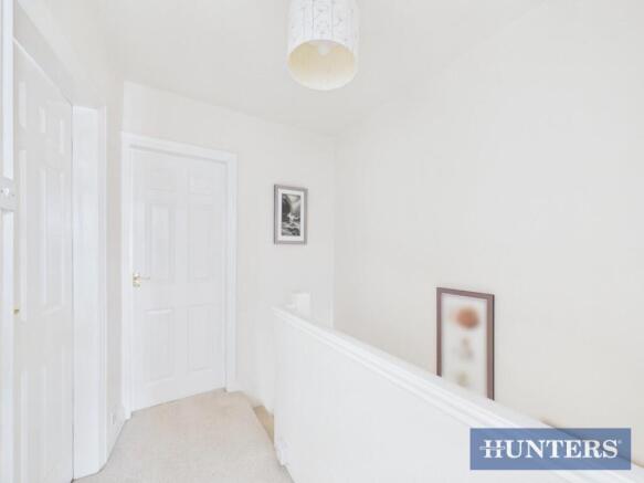 3 bed Terraced for sale Image 12