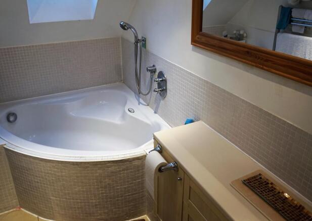 En suite bathroom