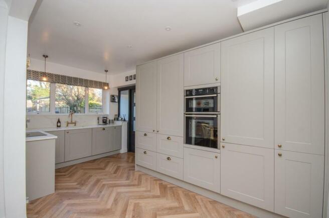 Kitchen.jpg