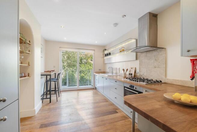 Kitchen.JPG