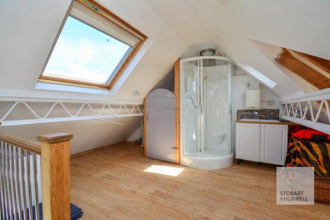 Bedroom 3 / Home Office Alternative 