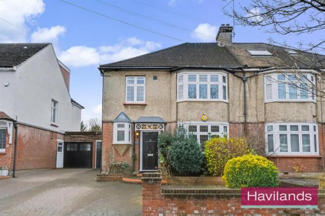 Vicars Moor Lane N21 1BL-19.jpg