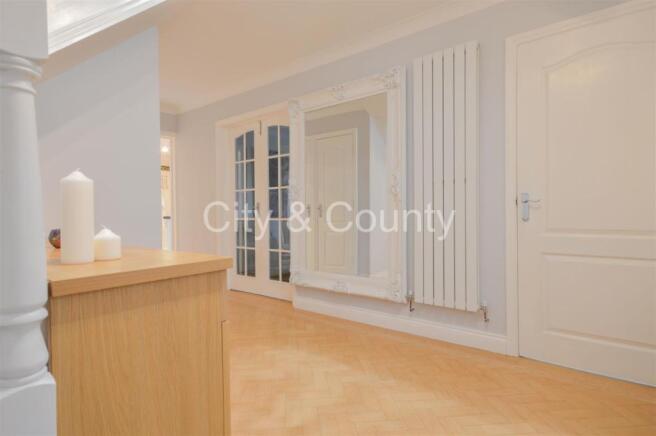 entrance Hall 1.jpg