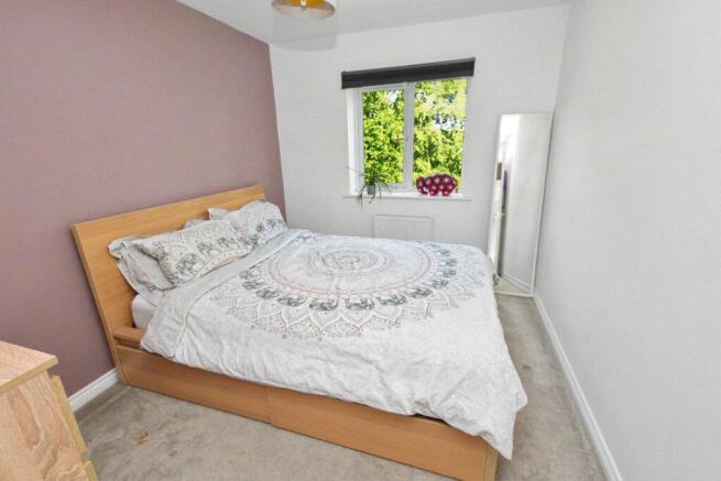 3 bed Semi-Detached for sale Image 7