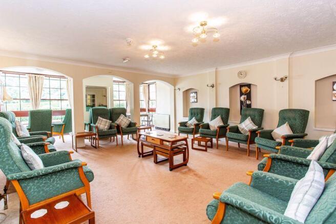 RESIDENTS LOUNGE